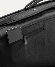 Load image into Gallery viewer, Clash V3 Super Tour 6PK Racquet Bag