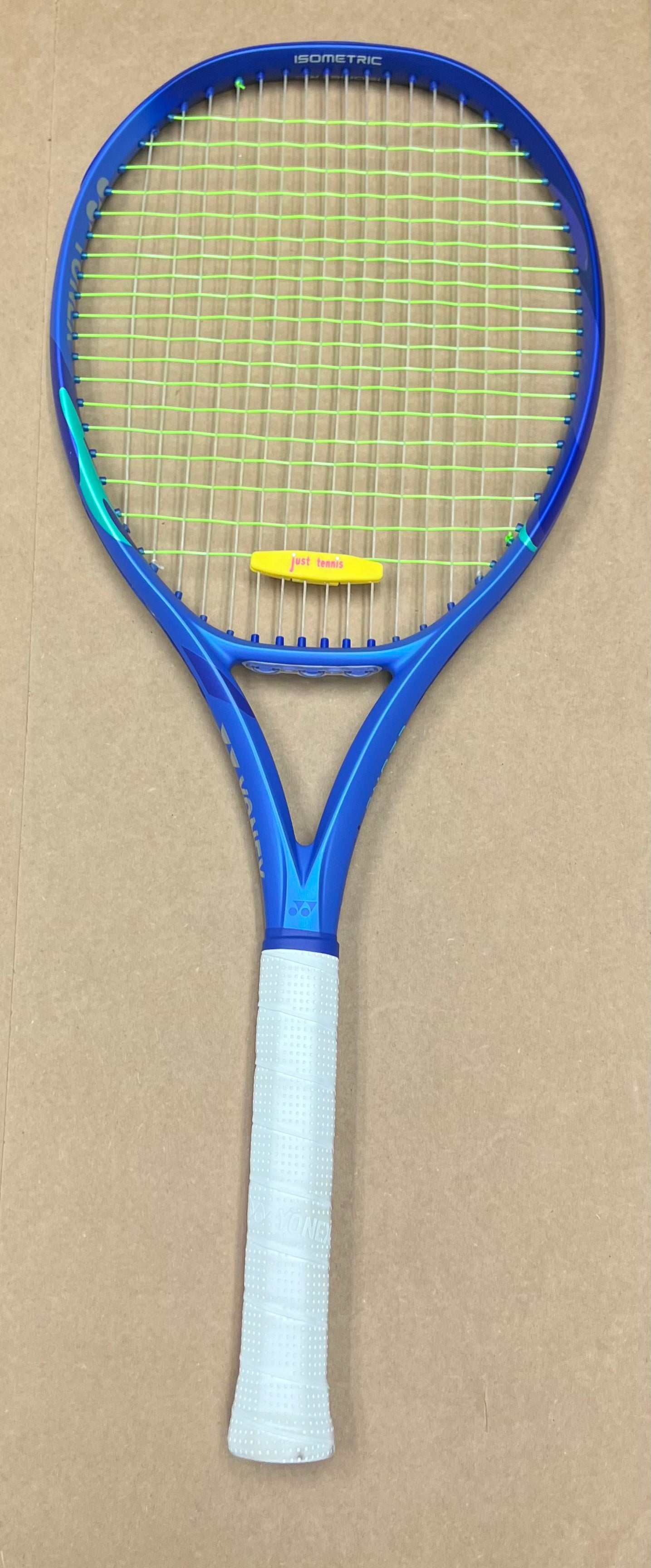 Used - Yonex Ezone 105 v8 (4 1/4